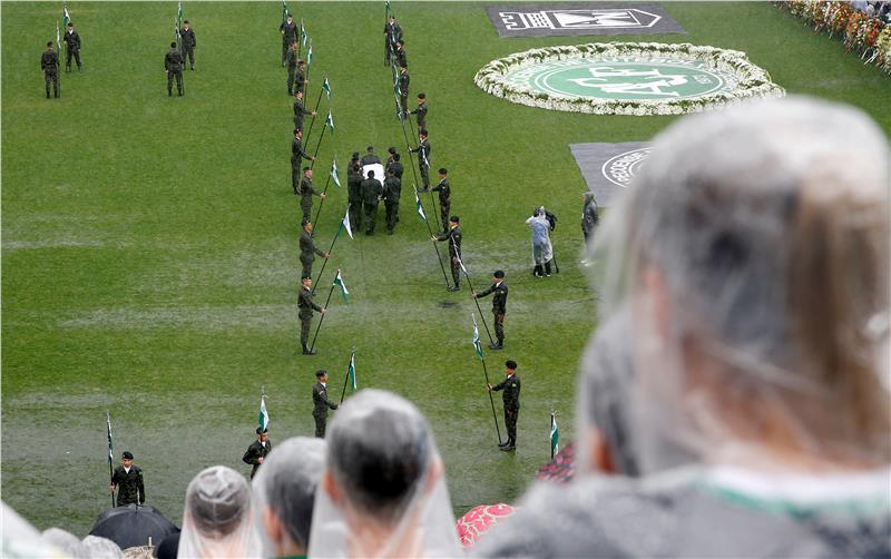 27321646_2016_12_03t152212z_1466180137_rc1399ffe6c0_rtrmadp_3_colombia_crash-limghandler