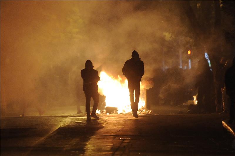 27345417_ev_poreia_grigoropoulos38389-limghandler